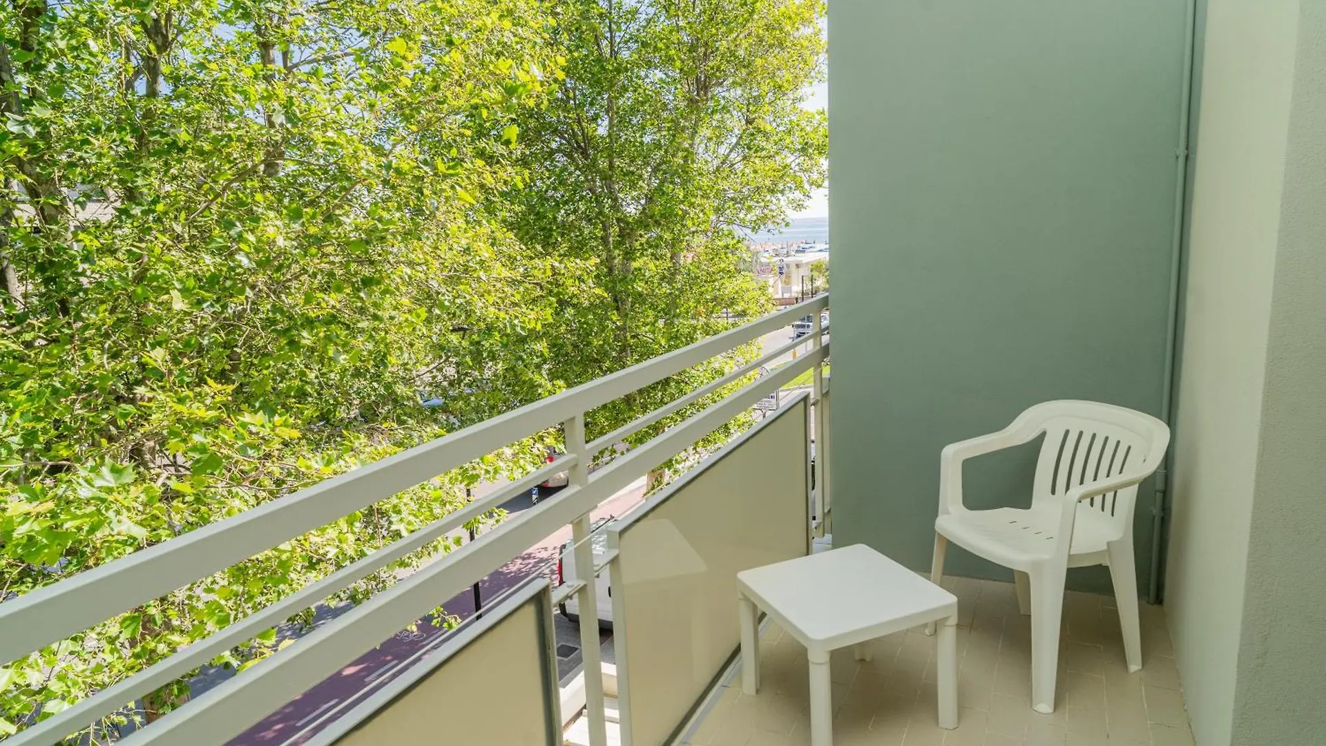 Hotel Ondina E Milazzo تّشيرفييا